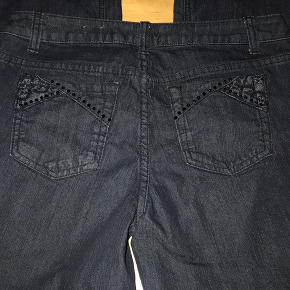Christopher & Banks Black Bootcut Jeans 4P - Picture 8 of 8